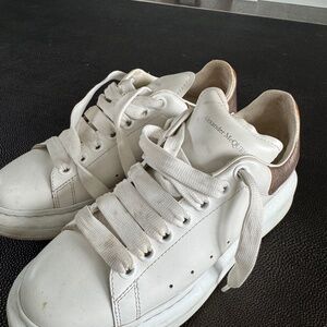 Alexander McQueen Sneakers